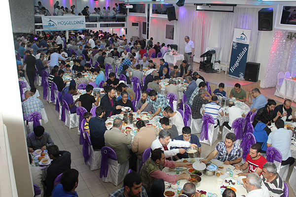 genel iftar 1