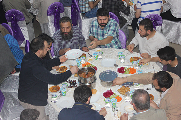 genel iftar 4